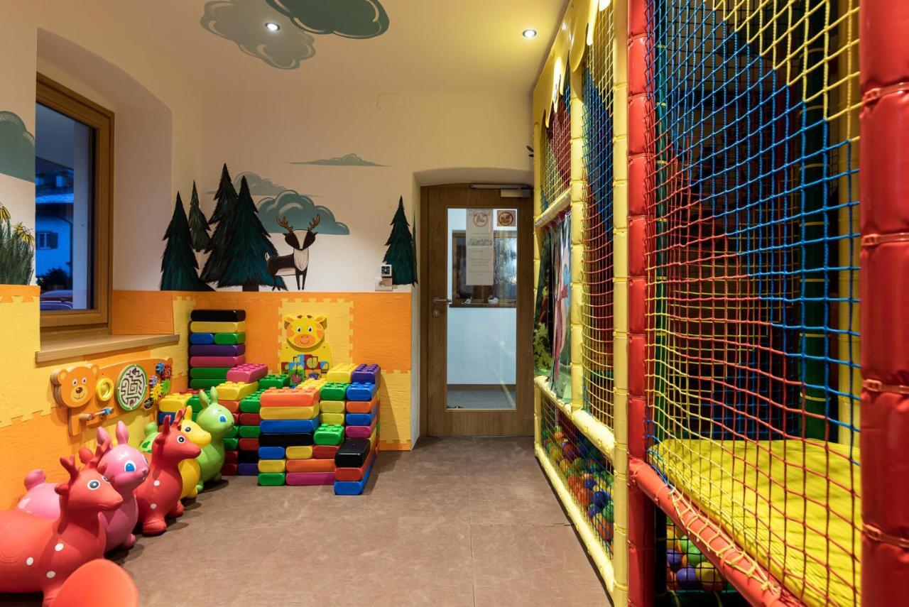Hotel B&B Feldmessner Brunico Luaran gambar