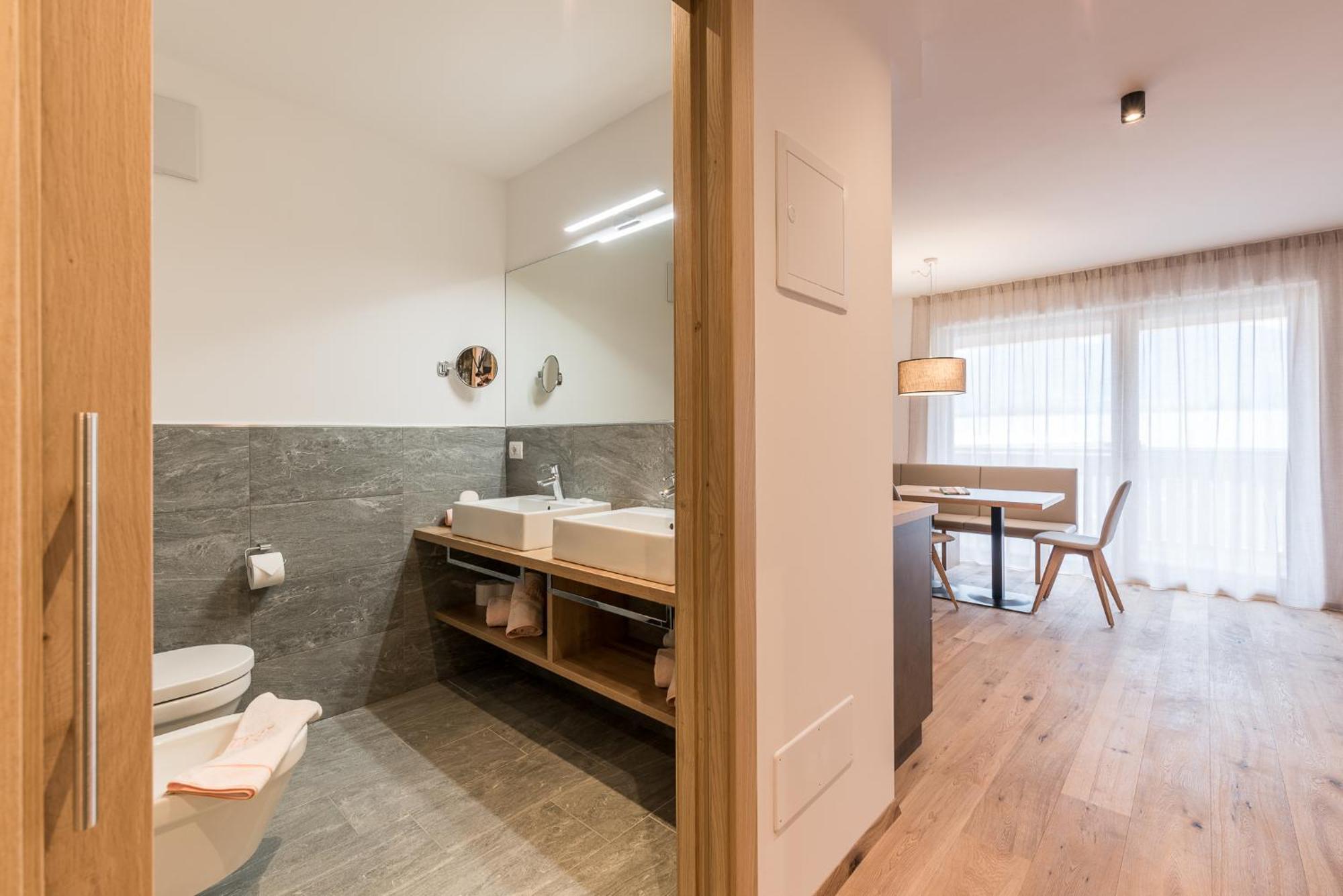 Hotel B&B Feldmessner Brunico Luaran gambar
